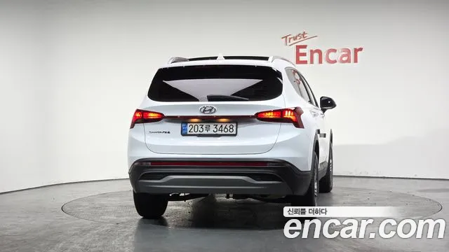 Hyundai Santa Fe 2022 thumb 5