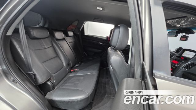 Kia Sorento 2011 thumb 12