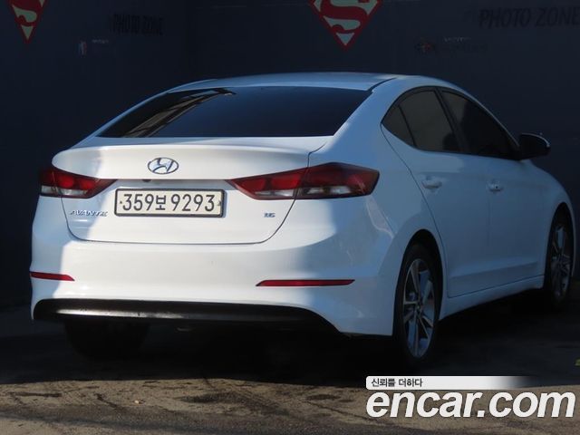 Hyundai Avante 2018 thumb 3
