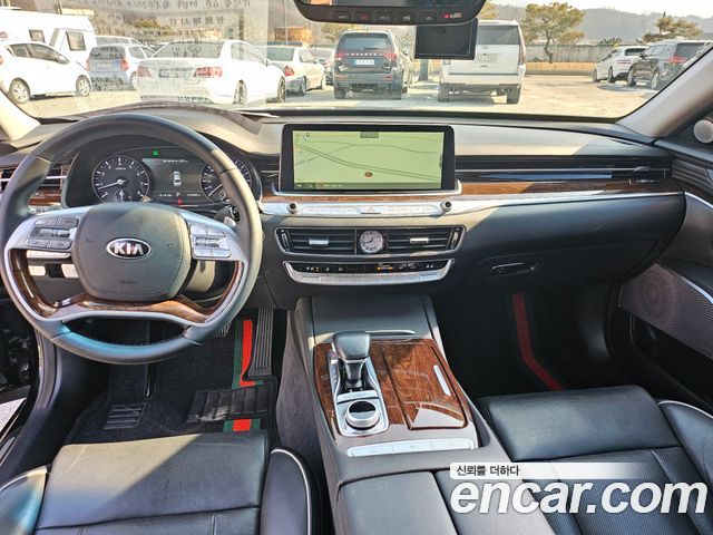 Kia K9 2018 thumb 10