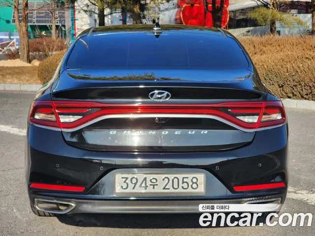 Hyundai Grandeur 2017 thumb 5