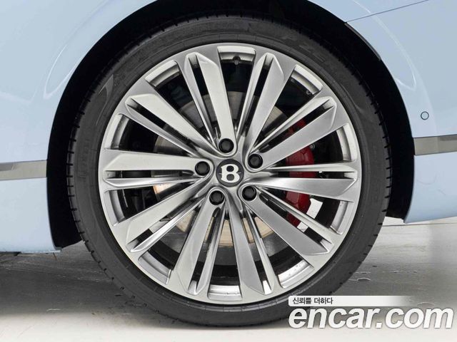 Bentley Continental 2025 thumb 5