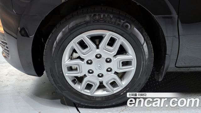 Hyundai Staria 2022 thumb 5