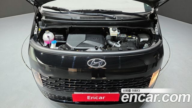Hyundai Staria 2022 thumb 6