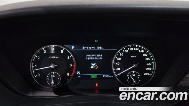 Genesis G90 2017 thumb 8