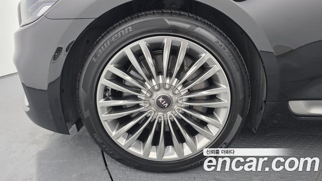 Kia K9 2018 thumb 6