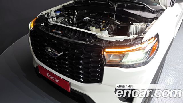 Ford Explorer 2024 thumb 7