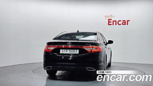 Hyundai Grandeur 2014 thumb 5