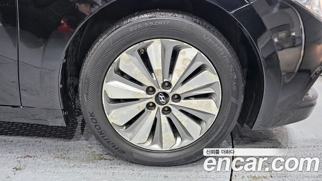 Hyundai Grandeur 2014 thumb 6