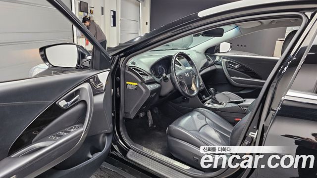 Hyundai Grandeur 2014 thumb 11