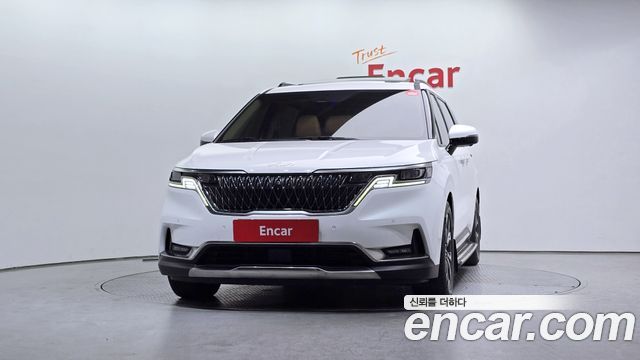 Kia Carnival 2022 thumb 4