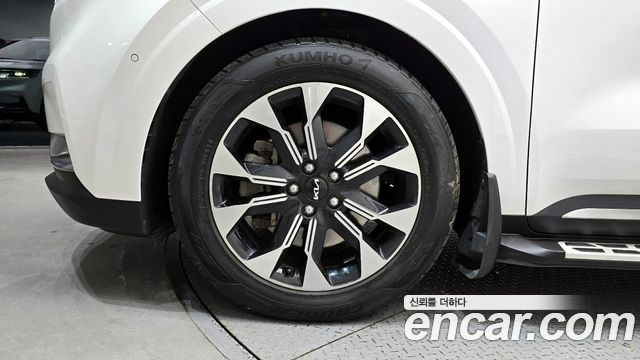 Kia Carnival 2022 thumb 6