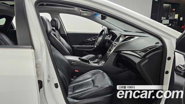 Hyundai Grandeur 2014 thumb 10