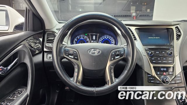 Hyundai Grandeur 2014 thumb 12
