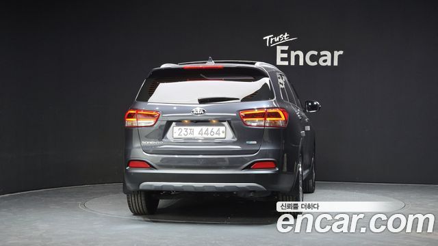 Kia Sorento 2017 thumb 5