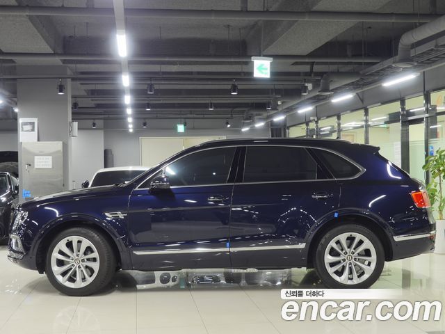 Bentley Bentayga 2020 thumb 3