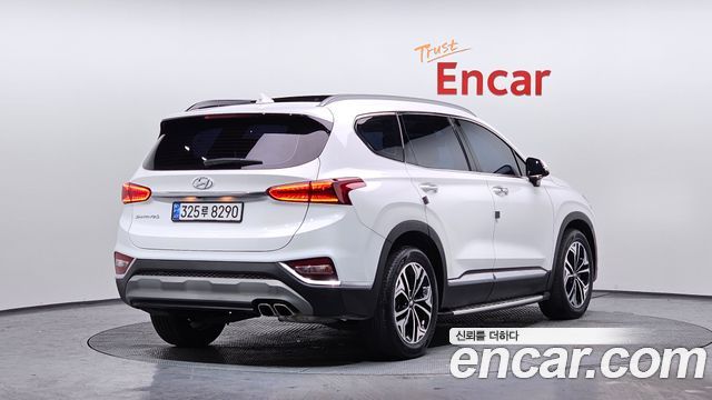 Hyundai Santa Fe 2019 thumb 3