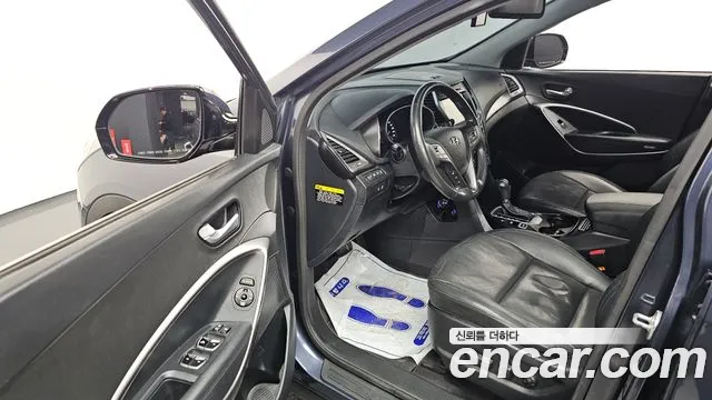 Hyundai Santa Fe 2016 thumb 10