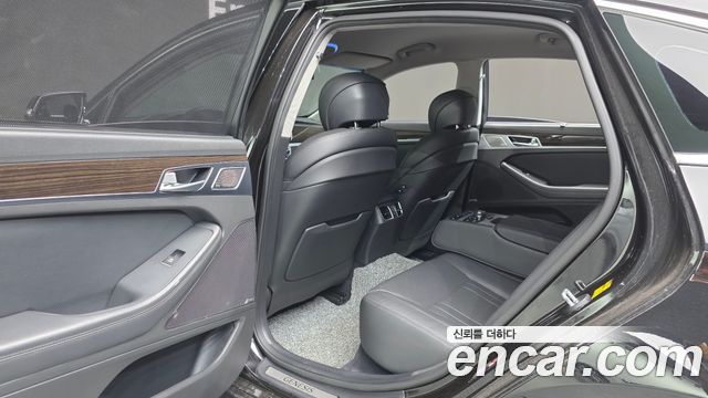 Genesis G80 2018 thumb 11