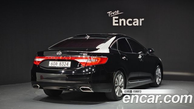 Hyundai Grandeur 2015 thumb 3