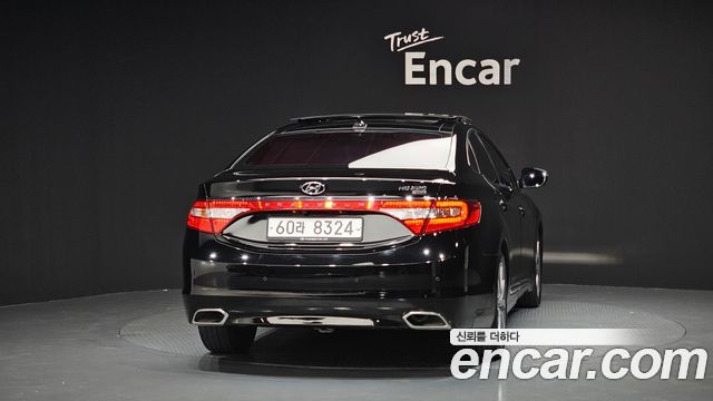 Hyundai Grandeur 2015 thumb 5