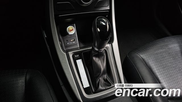 Hyundai Avante 2015 thumb 10