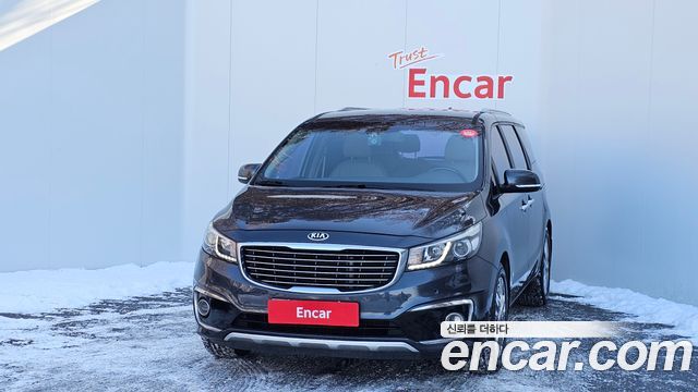 Kia Carnival 2016 thumb 4