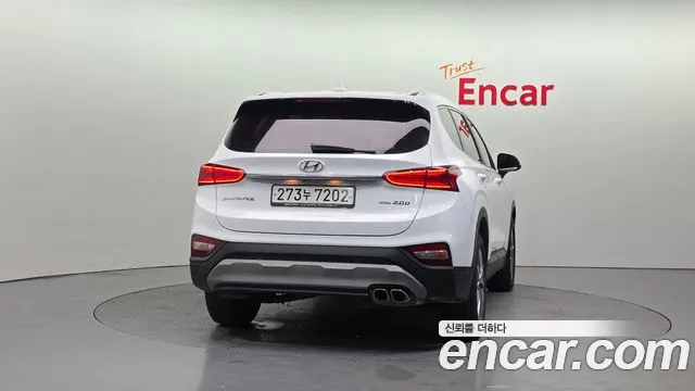 Hyundai Santa Fe 2019 thumb 5