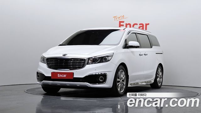 Kia Carnival 2016 thumb 2