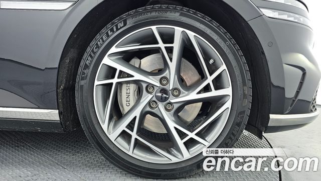 Genesis G90 2022 thumb 6