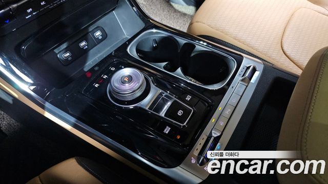 Kia Carnival 2022 thumb 9