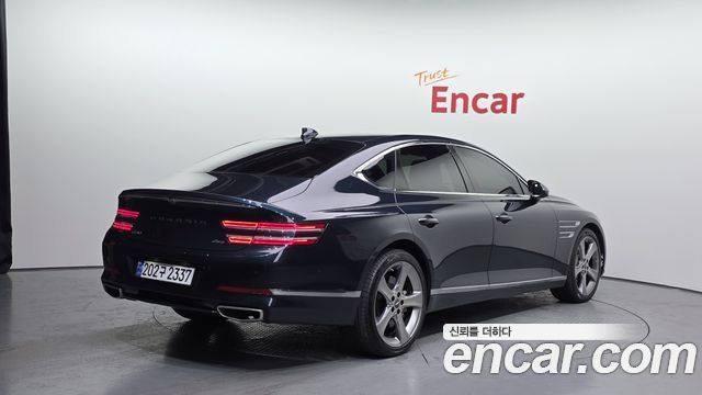 Genesis G80 2022 thumb 3