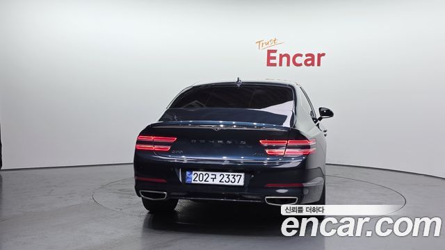 Genesis G80 2022 thumb 5