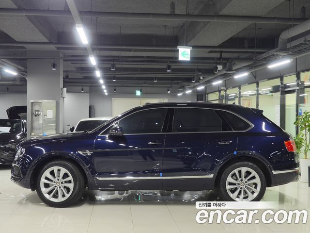 Bentley Bentayga 2020 thumb 3