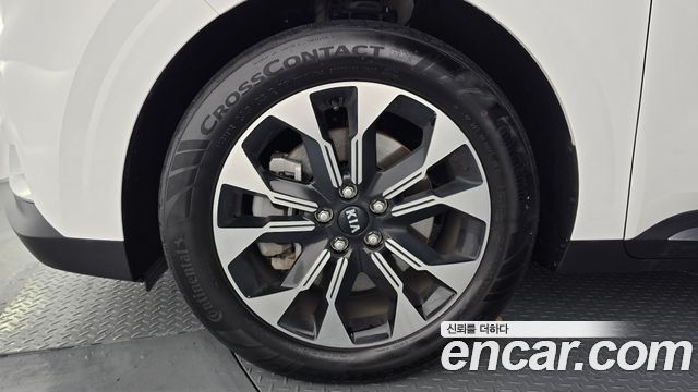 Kia Carnival 2020 thumb 6