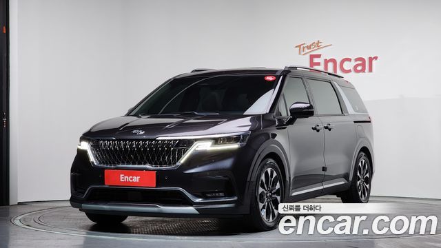Kia Carnival 2021 thumb 2
