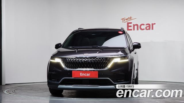 Kia Carnival 2021 thumb 4