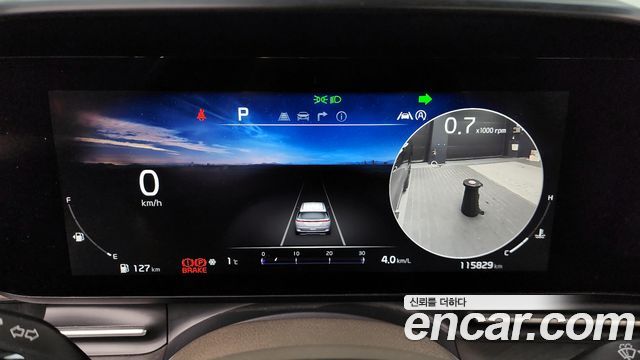 Kia Carnival 2021 thumb 9