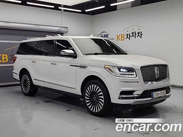 Lincoln Navigator 2019 thumb 5