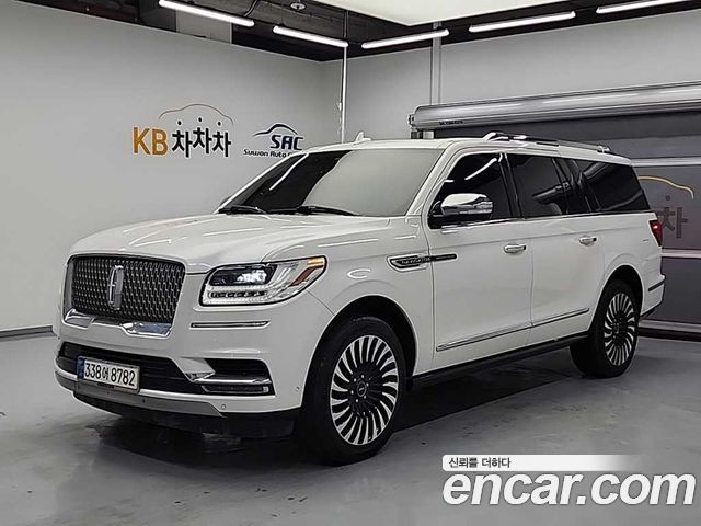Lincoln Navigator 2019 thumb 11