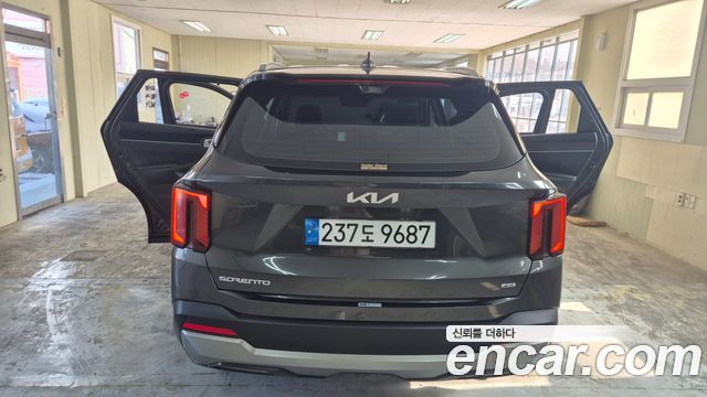 Kia Sorento 2025 thumb 5