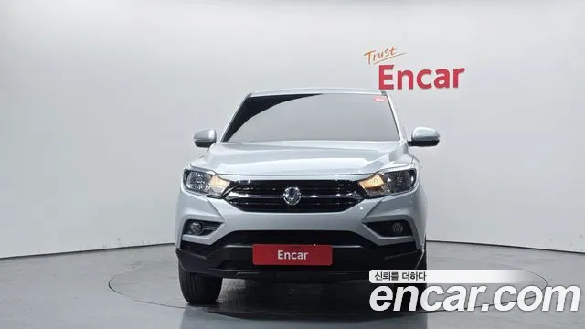 SsangYong Rexton 2020 thumb 4