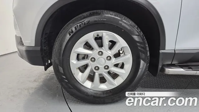 SsangYong Rexton 2020 thumb 6