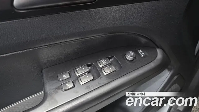SsangYong Rexton 2020 thumb 12
