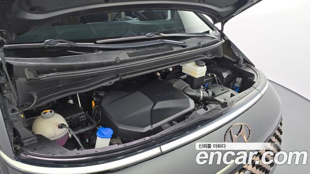 Hyundai Staria 2021 thumb 7