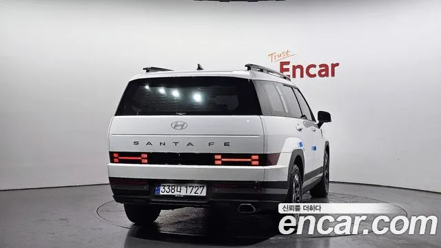Hyundai Santa Fe 2023 thumb 4