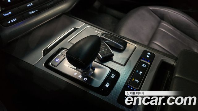 Genesis G80 2018 thumb 9