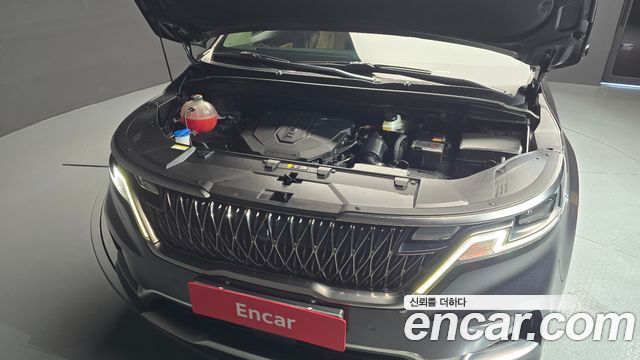 Kia Carnival 2023 thumb 7
