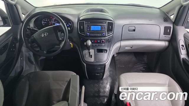 Hyundai Starex 2017 thumb 7