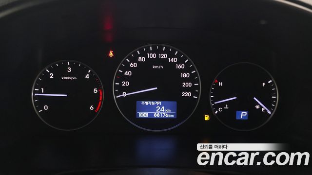 Hyundai Starex 2017 thumb 8